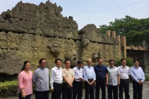 中国文物界元老谢辰生对淹城遗址保护工作表示肯定