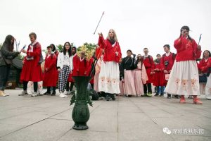 读书万卷不如行路万里，淹城春秋乐园研学玩出新花样